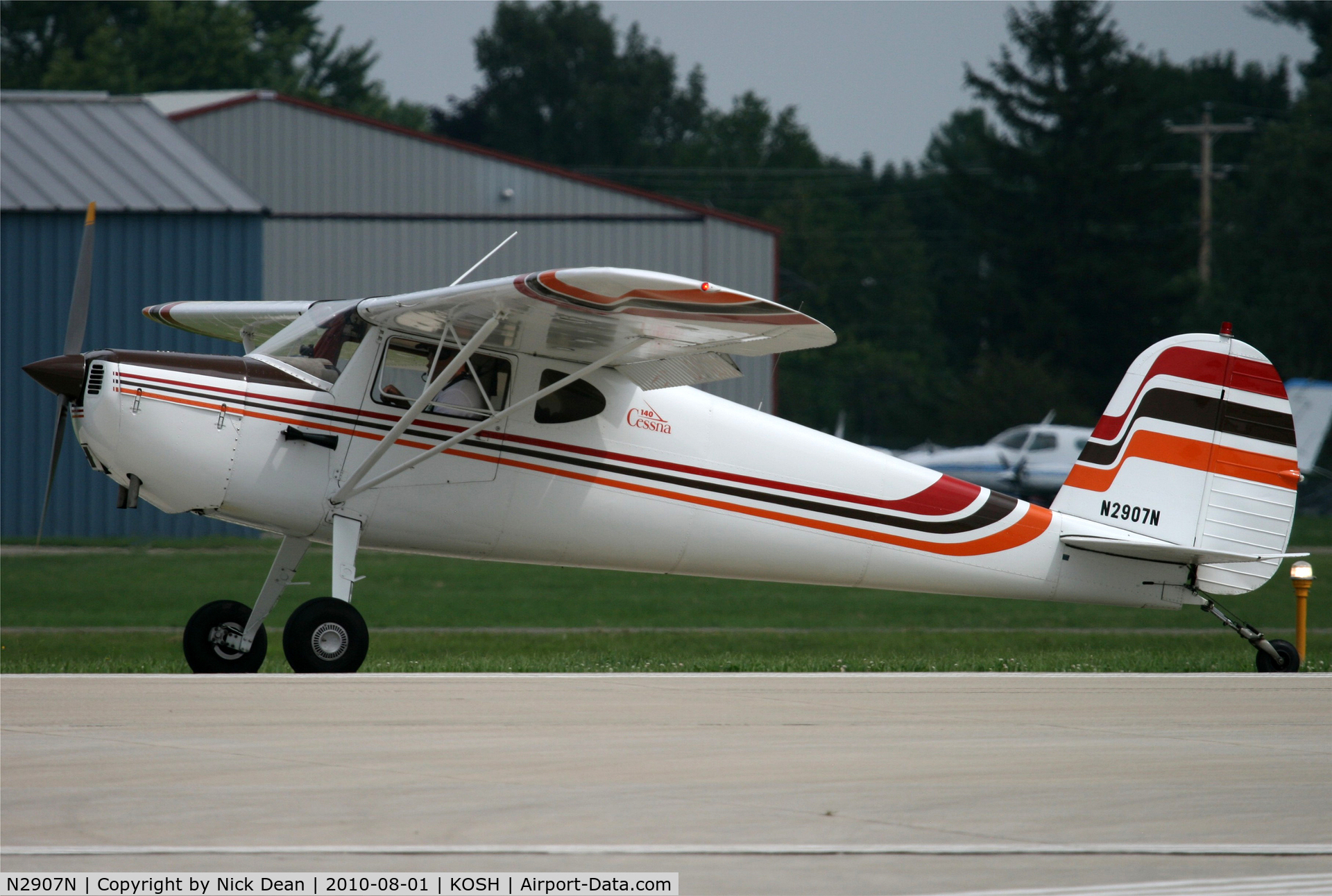 N2907N, 1947 Cessna 140 C/N 13168, KOSH