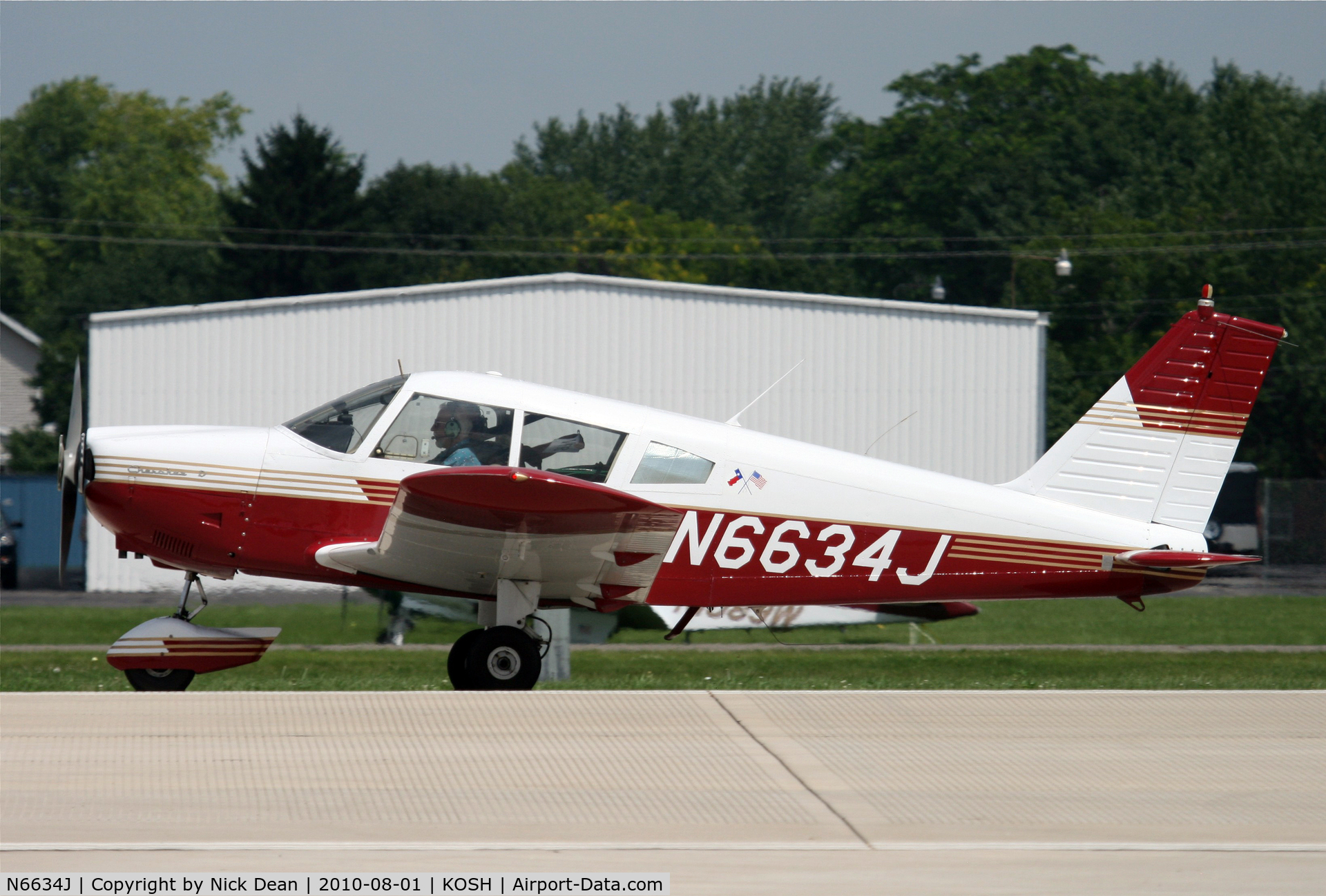 N6634J, 1968 Piper PA-28-180 Cherokee C/N 28-5101, KOSH