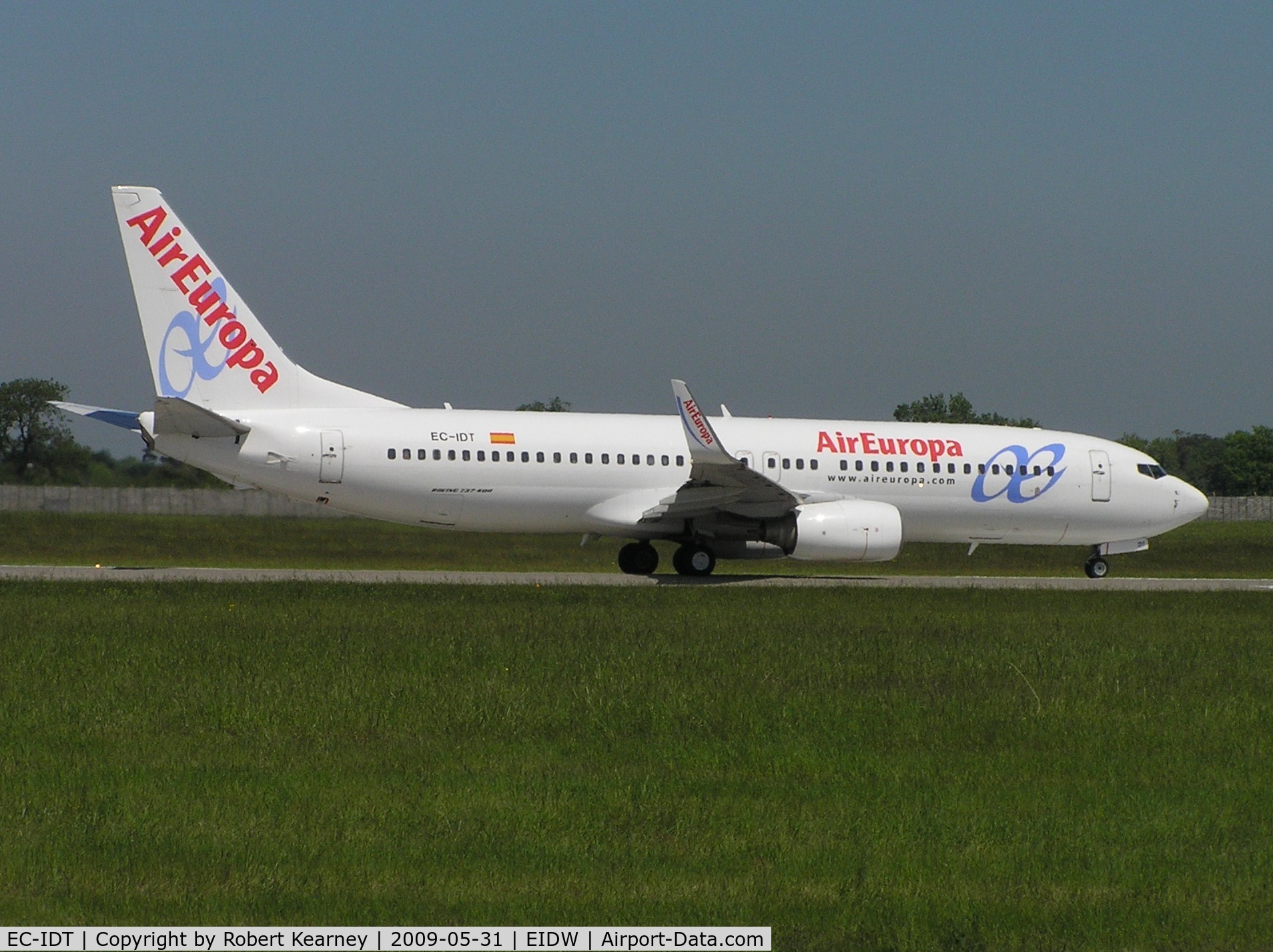 EC-IDT, 2002 Boeing 737-86Q C/N 30281, Air Europa waiting for take-off clearence
