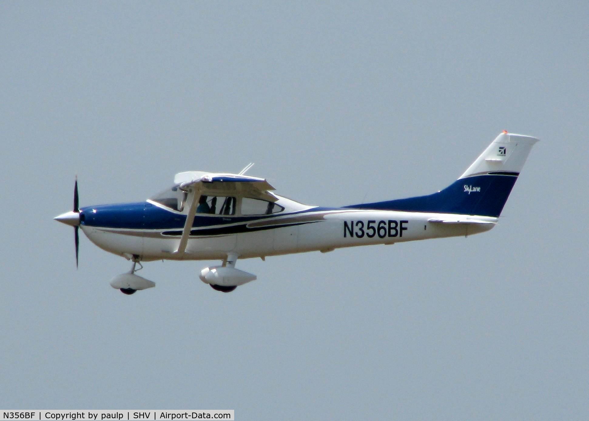 N356BF, 2004 Cessna 182T Skylane C/N 18281392, Landing at Shreveport Regional.