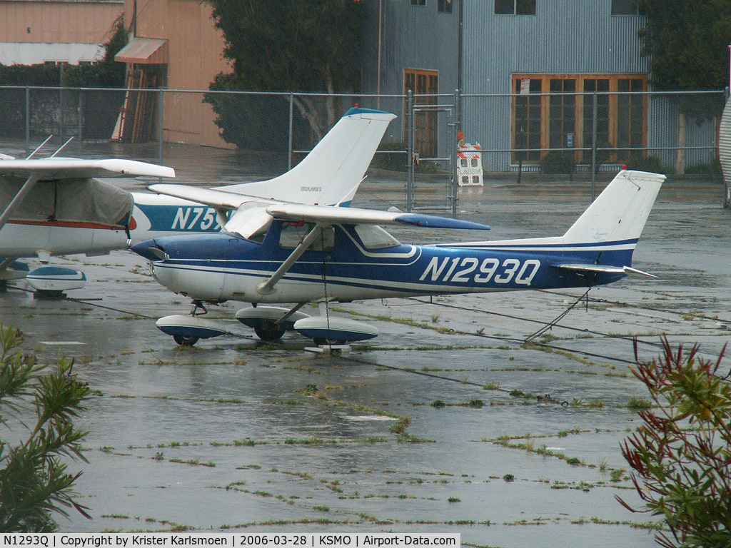 N1293Q, 1971 Cessna 150L C/N 15072593, Rainy Day!