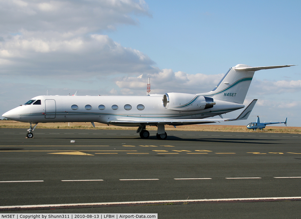 N45ET, 2000 Gulfstream Aerospace G-IV C/N 1405, Parked near the Control Tower...