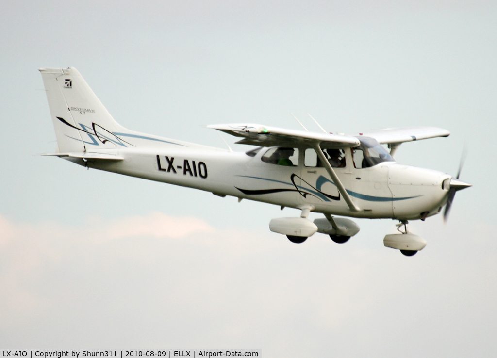LX-AIO, Cessna 172S SP C/N 172S10722, Landing rwy 24