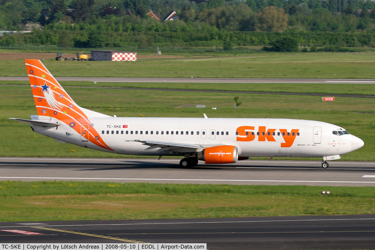 TC-SKE, 1992 Boeing 737-4Q8 C/N 25163, one of the famous liverys