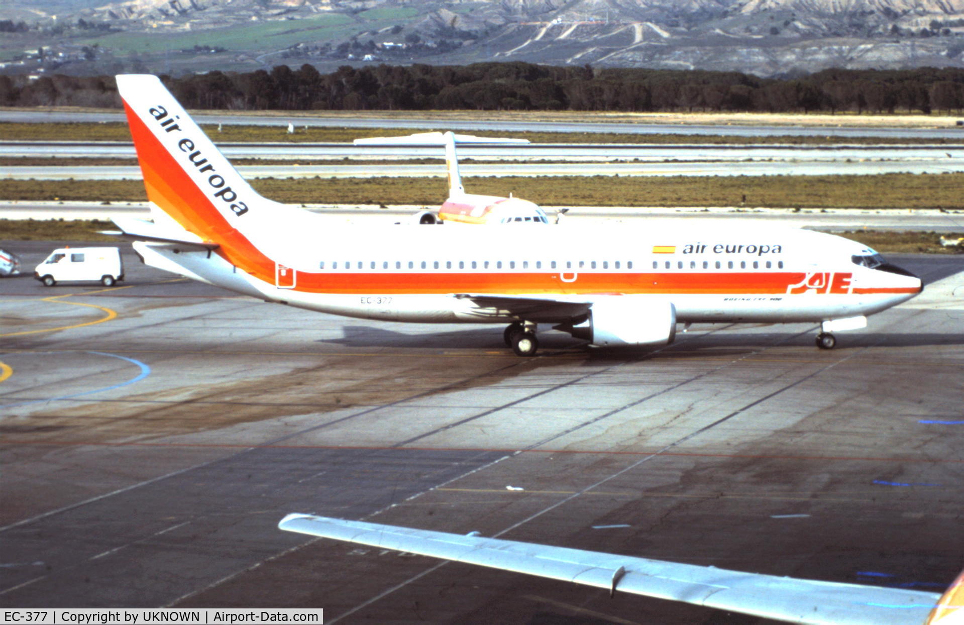 EC-377, 1987 Boeing 737-3Y0/SF C/N 23747, AIR EUROPA