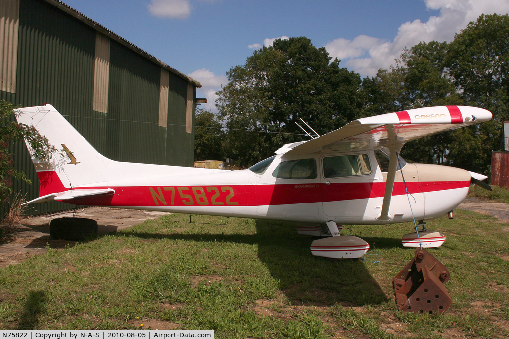N75822, 1976 Cessna 172N C/N 17267979, Resident at Tibenham