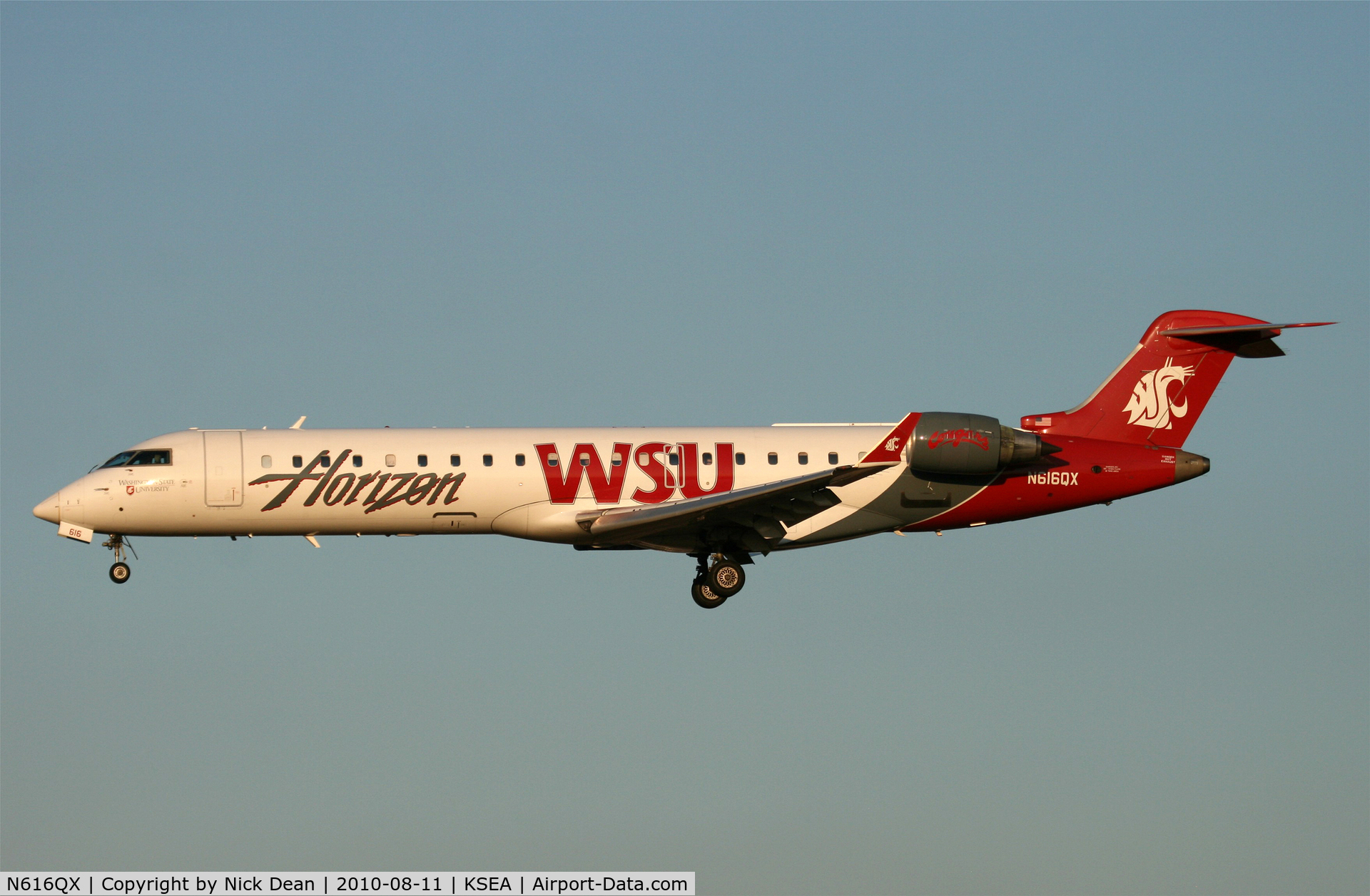 N616QX, 2003 Bombardier CRJ-701 (CL-600-2C10) Regional Jet C/N 10128, KSEA