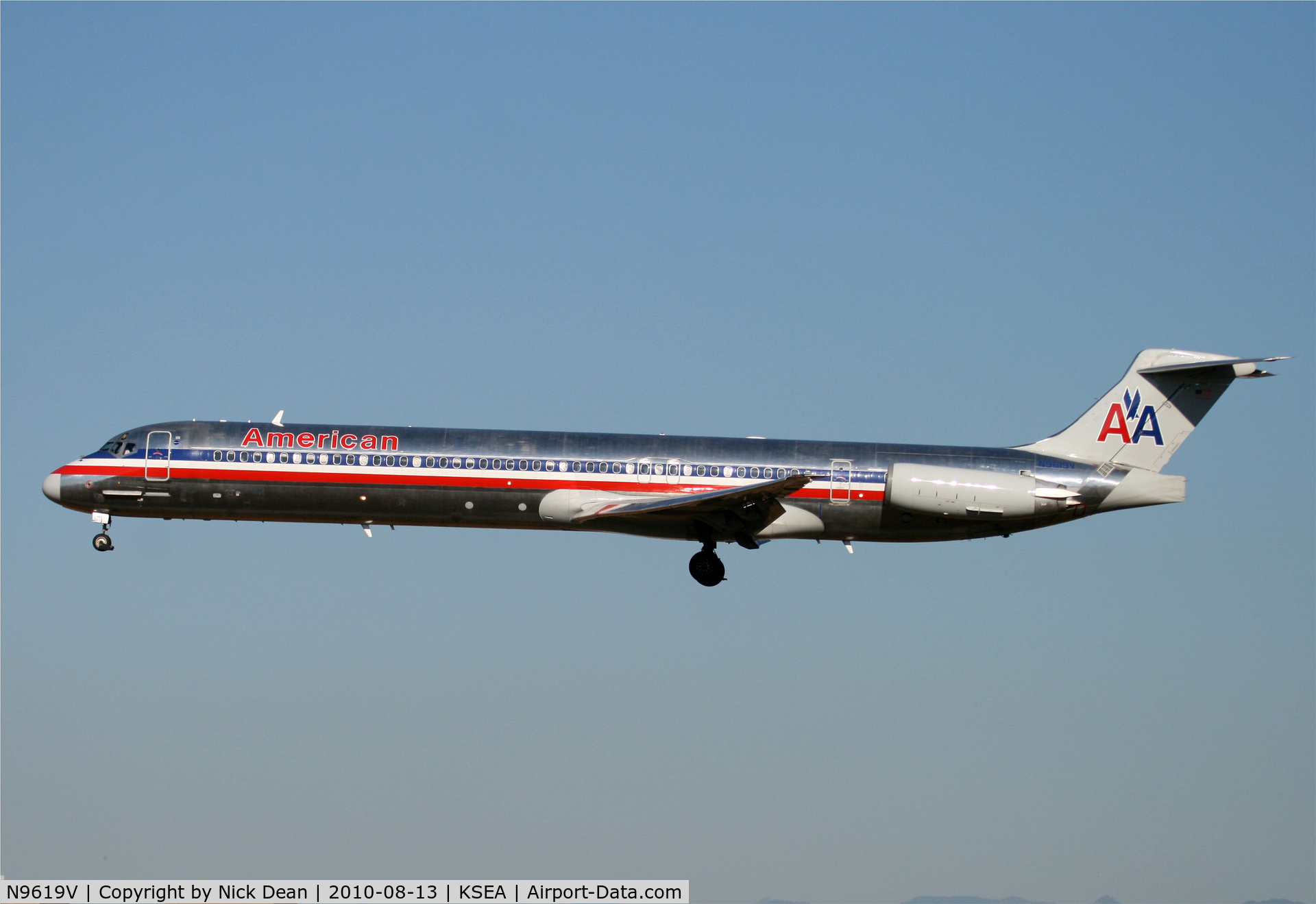 N9619V, 1997 McDonnell Douglas MD-83 (DC-9-83) C/N 53566, KSEA