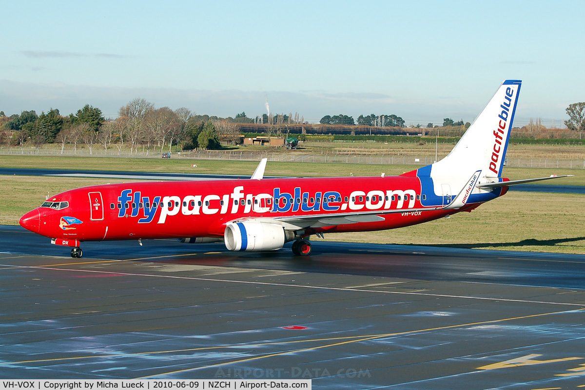 VH-VOX, 2004 Boeing 737-8BK C/N 33017, At Christchurch