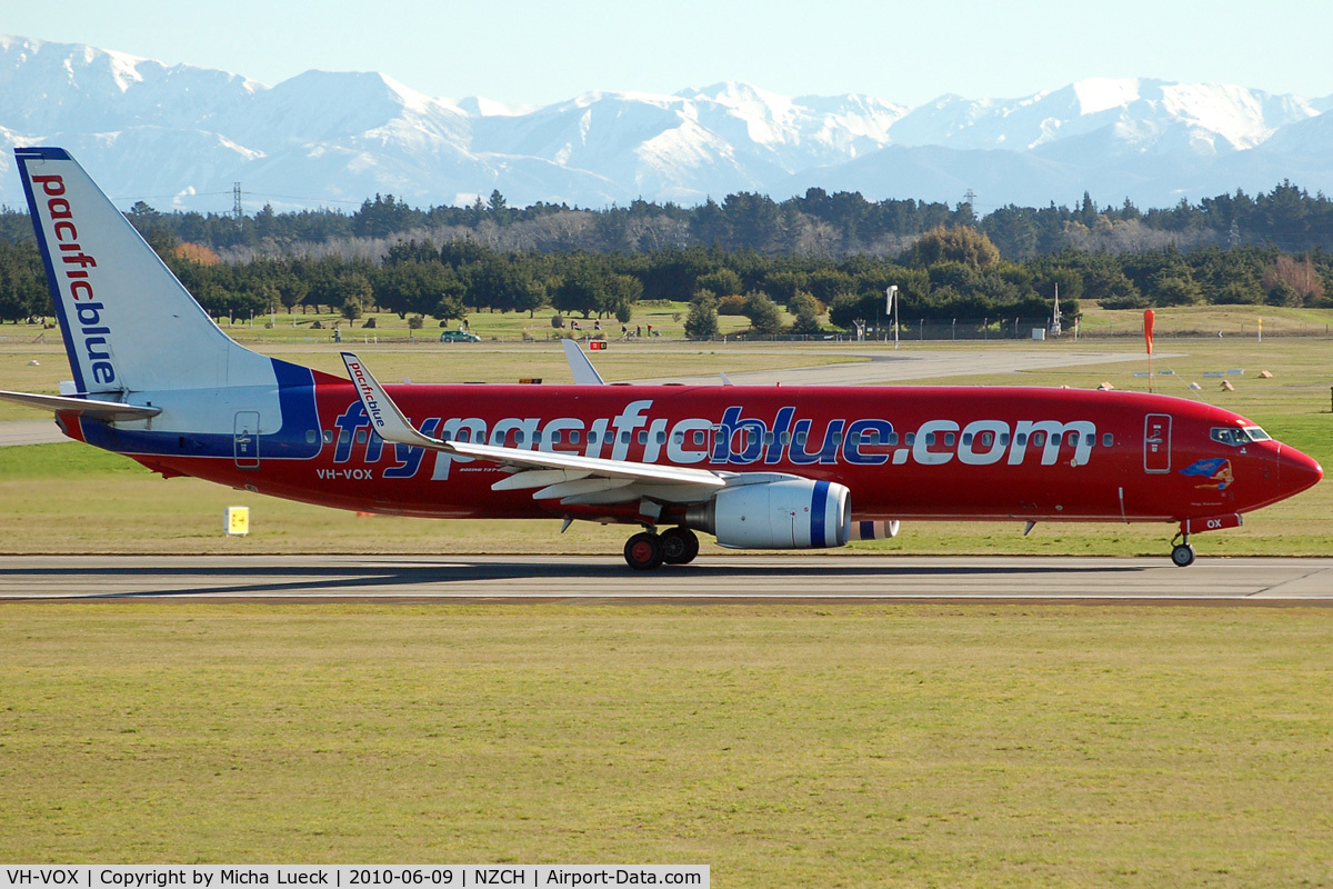 VH-VOX, 2004 Boeing 737-8BK C/N 33017, At Christchurch