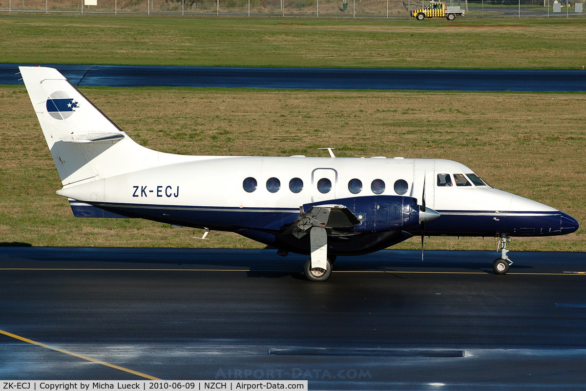 ZK-ECJ, 1992 British Aerospace BAe-3201 Jetstream 32EP C/N 969, At Christchurch