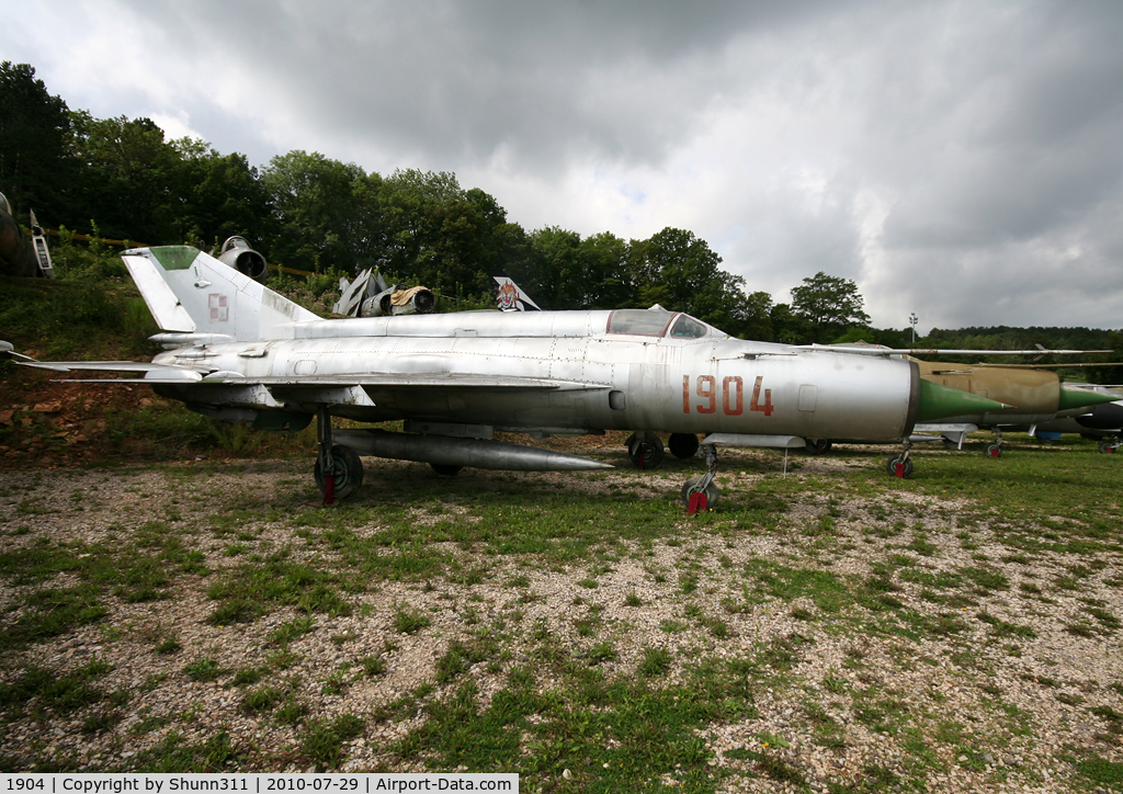 1904, Mikoyan-Gurevich MiG-21M C/N 961904, S/n 961904 - Poland Air Force MiG-21M preserved inside Savigny-les-Beaune Museum...