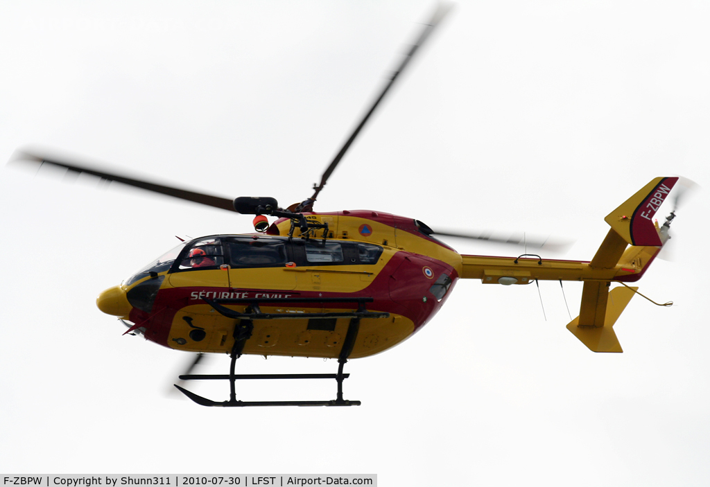 F-ZBPW, Eurocopter-Kawasaki EC-145 (BK-117C-2) C/N 9048, 'Dragon67' on take off for a new rescue...