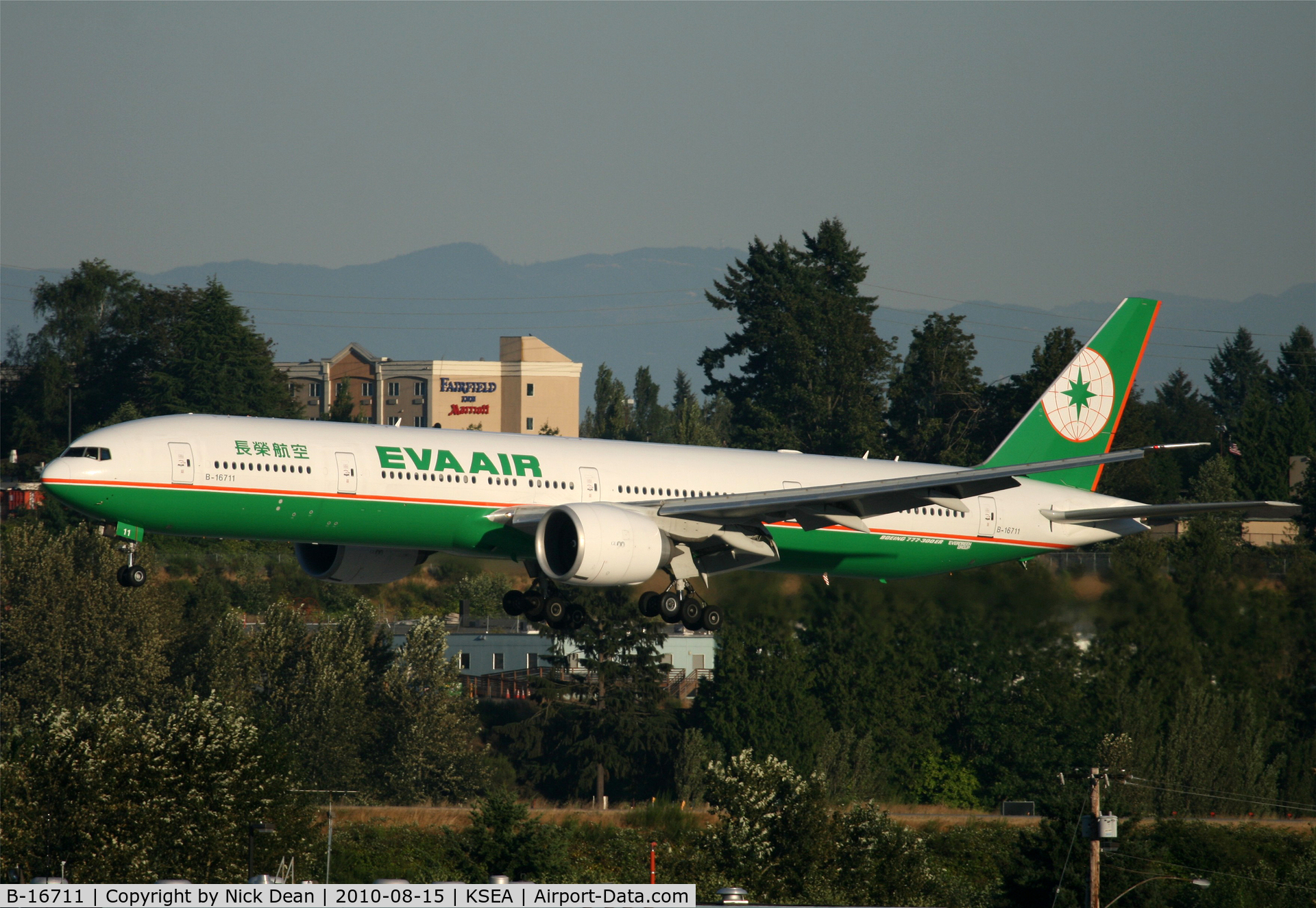 B-16711, 2008 Boeing 777-35E/ER C/N 33754, KSEA