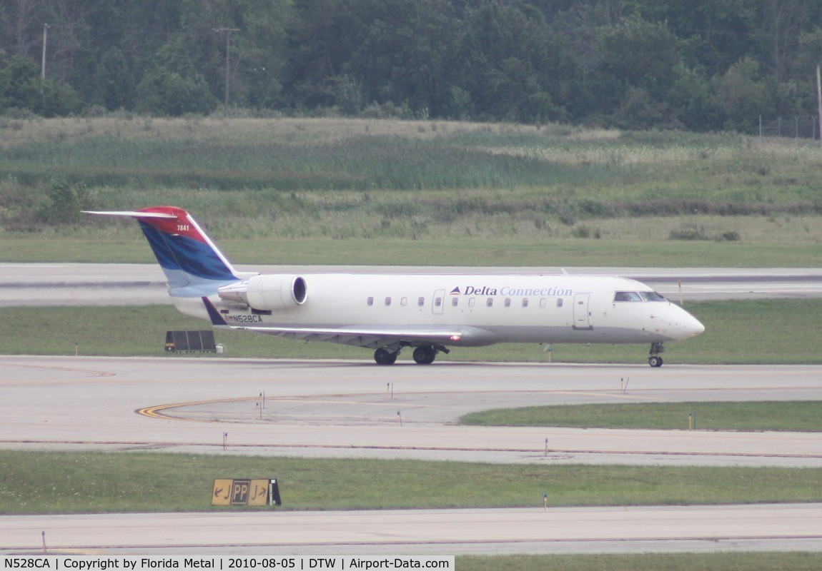 N528CA, 2003 Bombardier CRJ-200ER (CL-600-2B19) C/N 7841, Comair CRJ-200