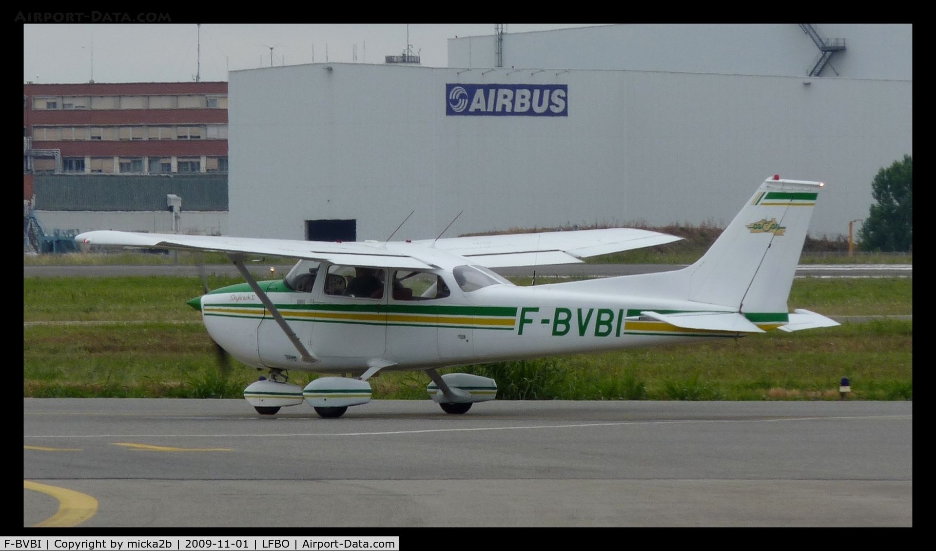 F-BVBI, Reims F172M Skyhawk C/N 1109, Arrival after landing.