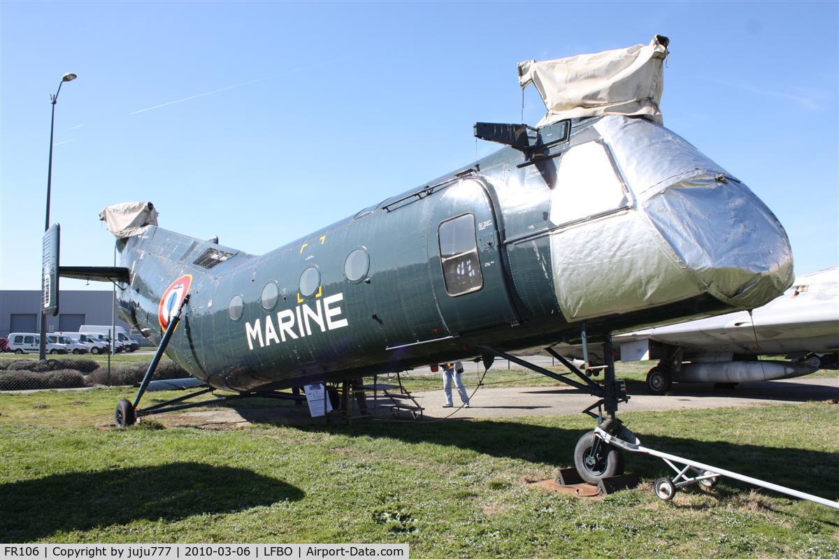 FR106, Vertol H-21C Shawnee C/N FR106, on display at Ailes Anciennes Toulouse