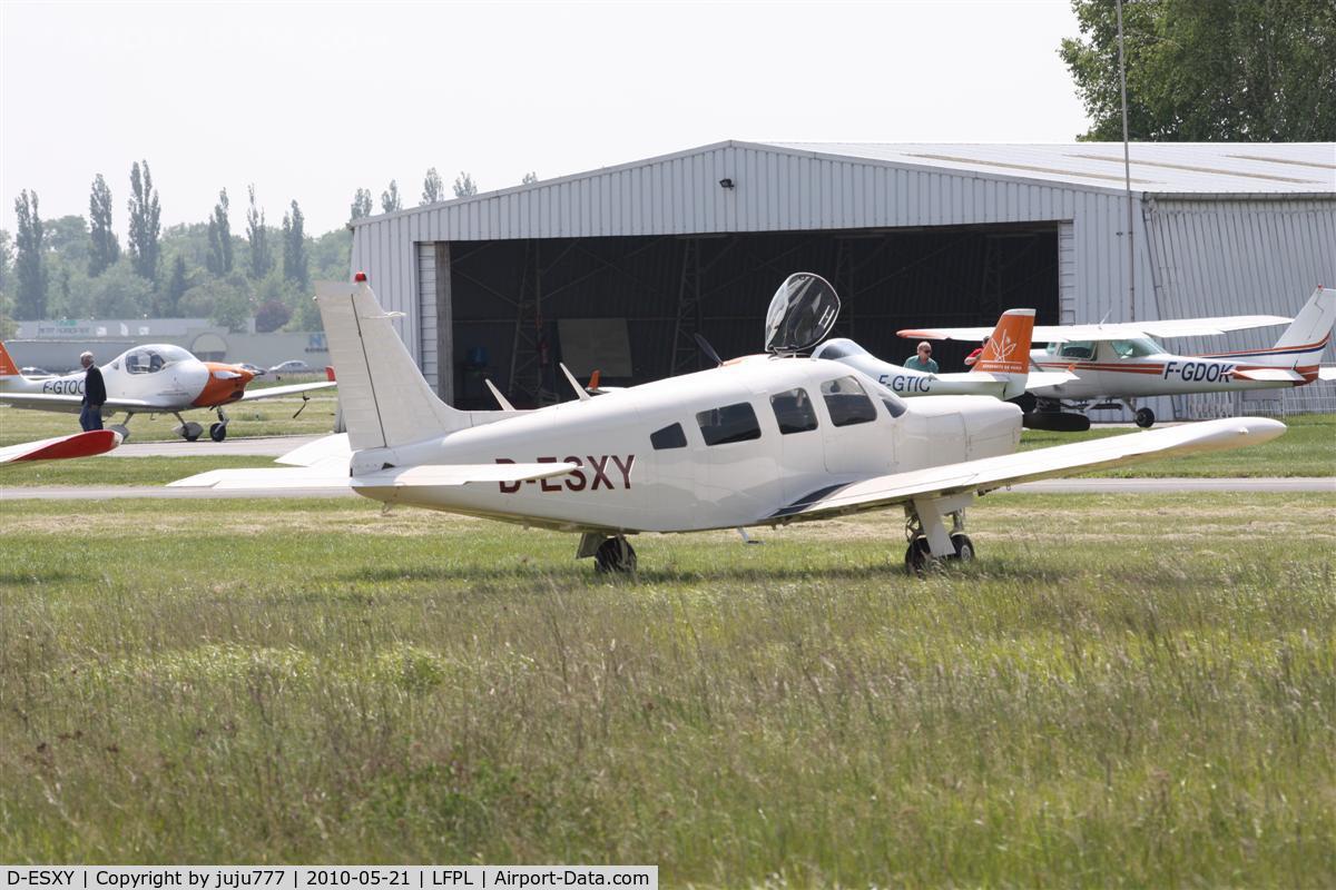 D-ESXY, Piper PA-32R-300 Cherokee Lance C/N 32R-7680224, at Logne