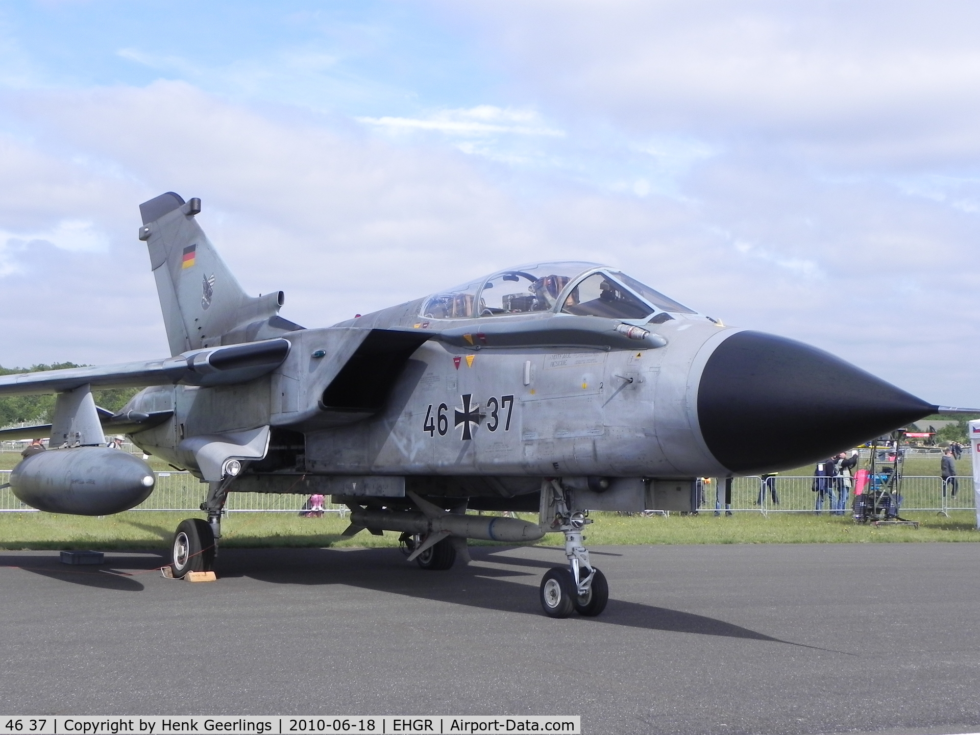 46 37, Panavia Tornado ECR C/N 854/GS270/4337, Dutch AF Open Day,  Gilze Rijen AFB

German AF