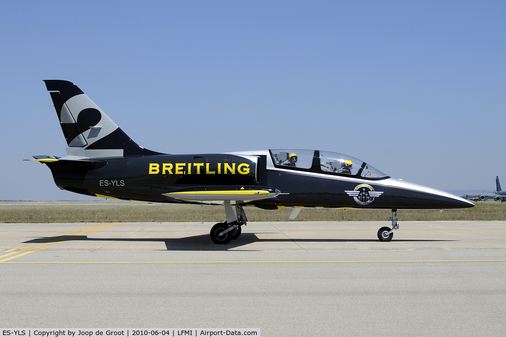 ES-YLS, Aero L-39 Albatros C/N 691881, Breitling Display Team