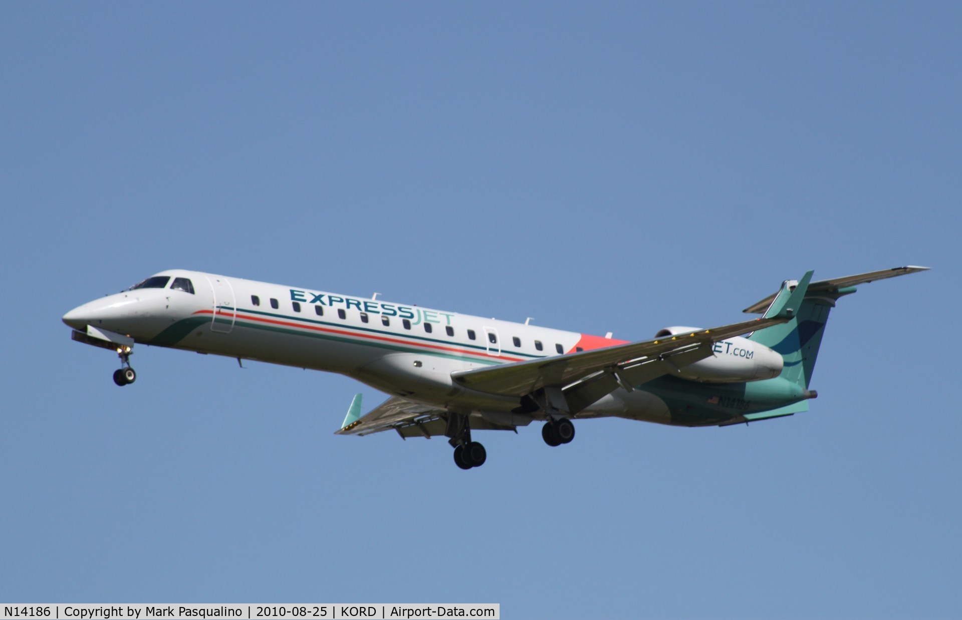 N14186, 2005 Embraer ERJ-145XR (EMB-145XR) C/N 14500924, EMB-145XR