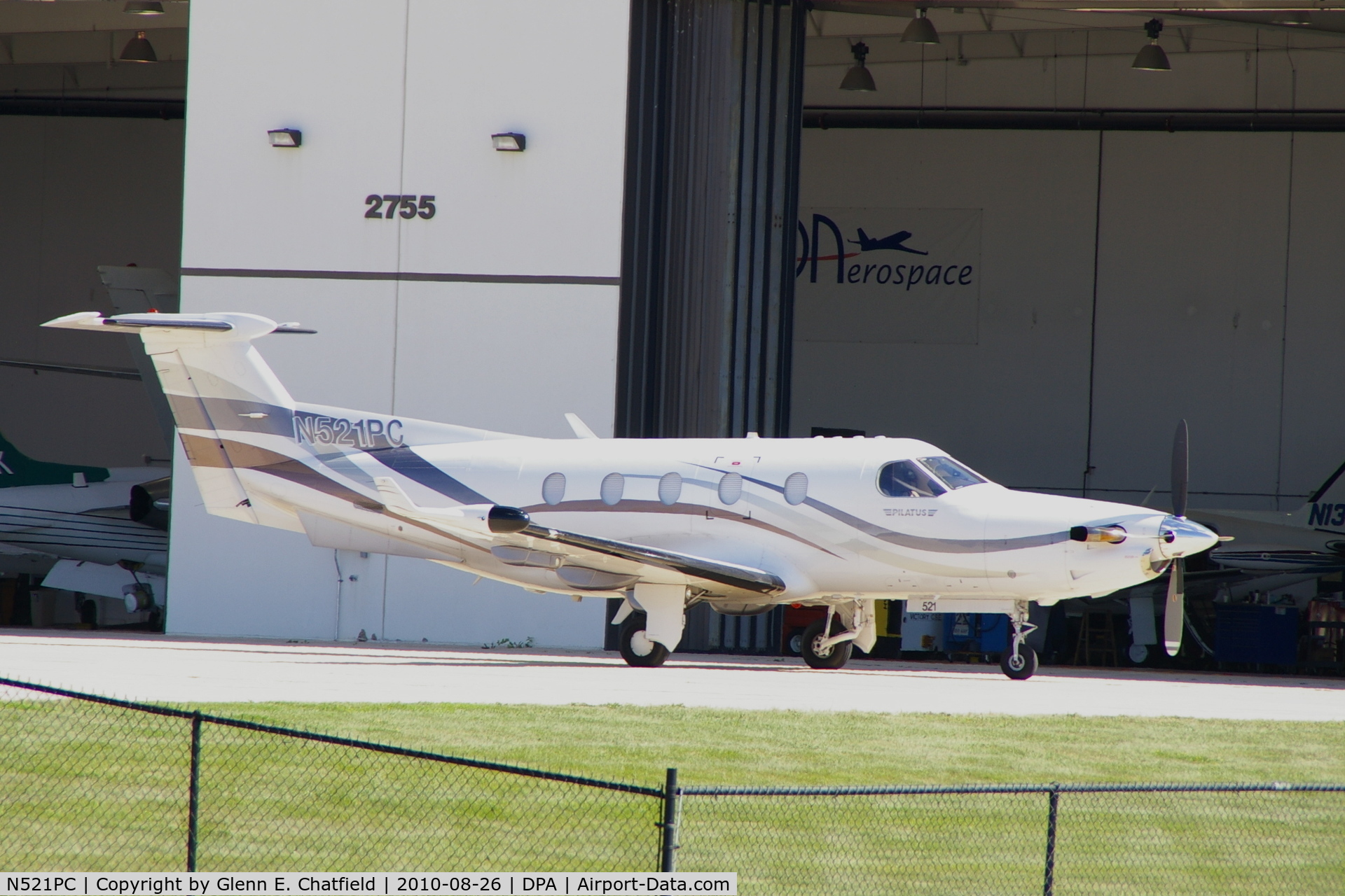 N521PC, 2003 Pilatus PC-12/45 C/N 521, At the hangar