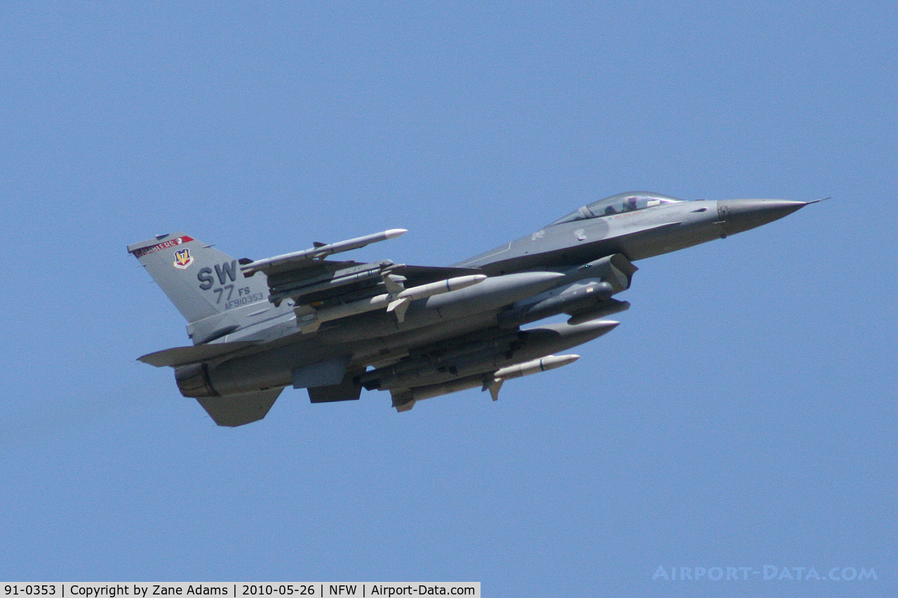 91-0353, 1991 General Dynamics F-16C Fighting Falcon C/N CC-51, At NASJRB Fort Worth, Carswell Field, TX