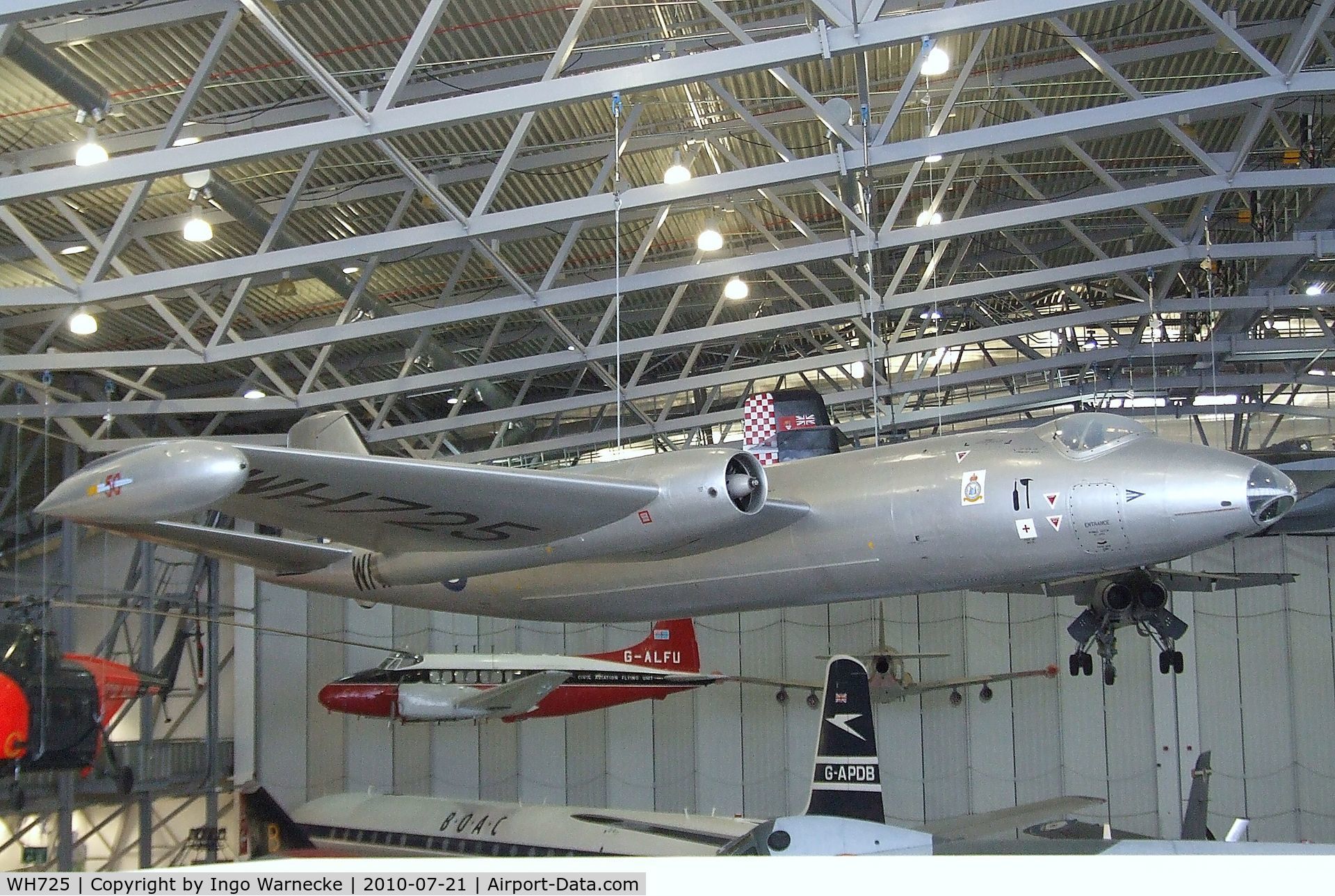 WH725, 1953 English Electric Canberra B.2 C/N EEP71206, English Electric Canberra B2 at the Imperial War Museum, Duxford