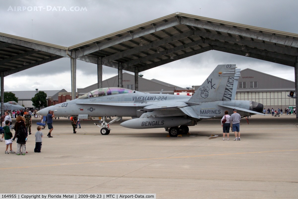 164955, McDonnell Douglas F/A-18D Hornet C/N 1255, Just posted the aircraft data on the site even though someone had a picture of it on here since 2008