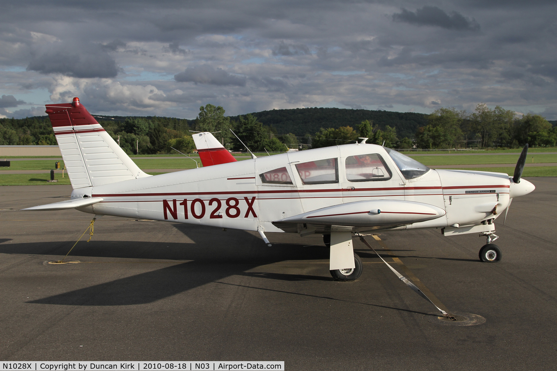 N1028X, Piper PA-28R-200 Cherokee Arrow C/N 0001, Looks like a Cherokee Arrow to me!