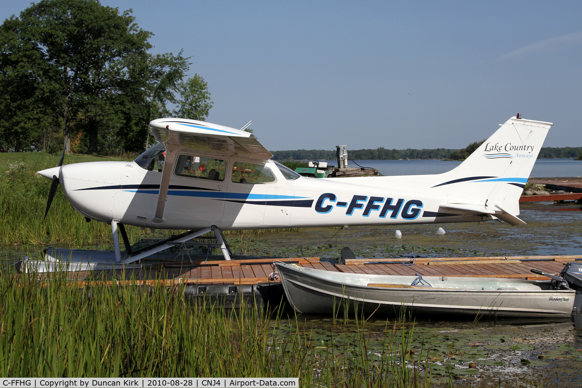 C-FFHG, 1973 Cessna 172M C/N 17262293, Lake Country Airways Cessna 172 moored on Lake St John