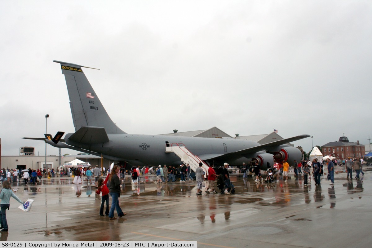 58-0129, 1958 Boeing KC-135T Stratotanker C/N 17874, just added to database