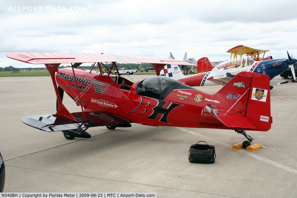 N540BH, 2000 Aviat Pitts S-2C Special C/N 6033, S-2C