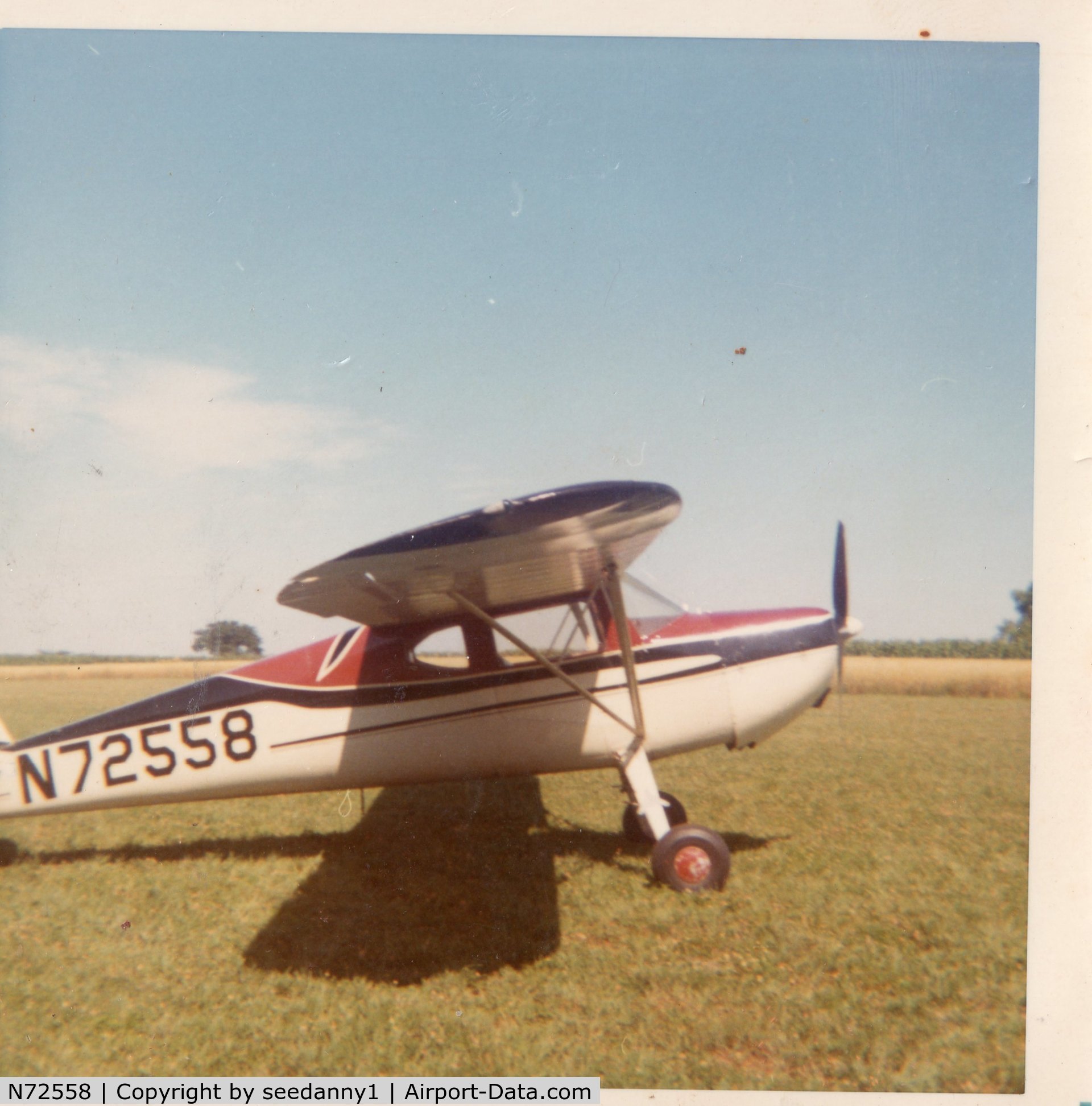 N72558, 1946 Cessna 140 C/N 9728, This picture was taken around 1975-76
