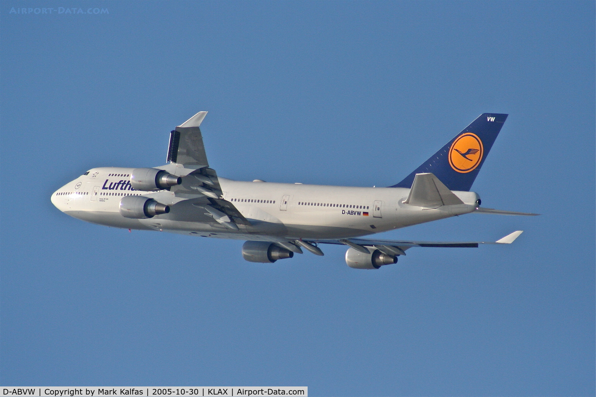 D-ABVW, 1999 Boeing 747-430 C/N 29493, Lufthansa Boeing 747-430, D-ABVW departing 25R KLAX.