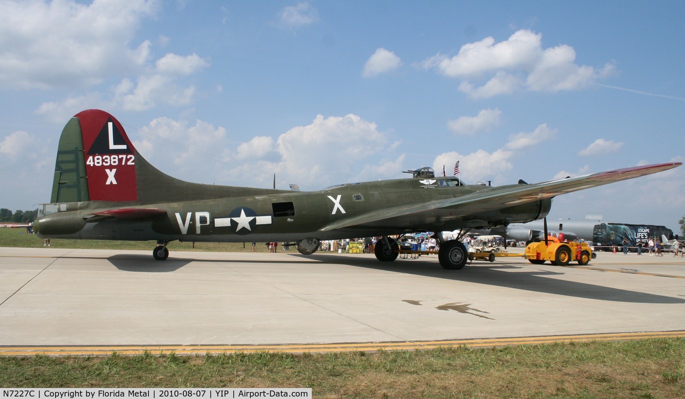 N7227C, 1944 Boeing B-17G Fortress C/N 32513, Texas Raiders