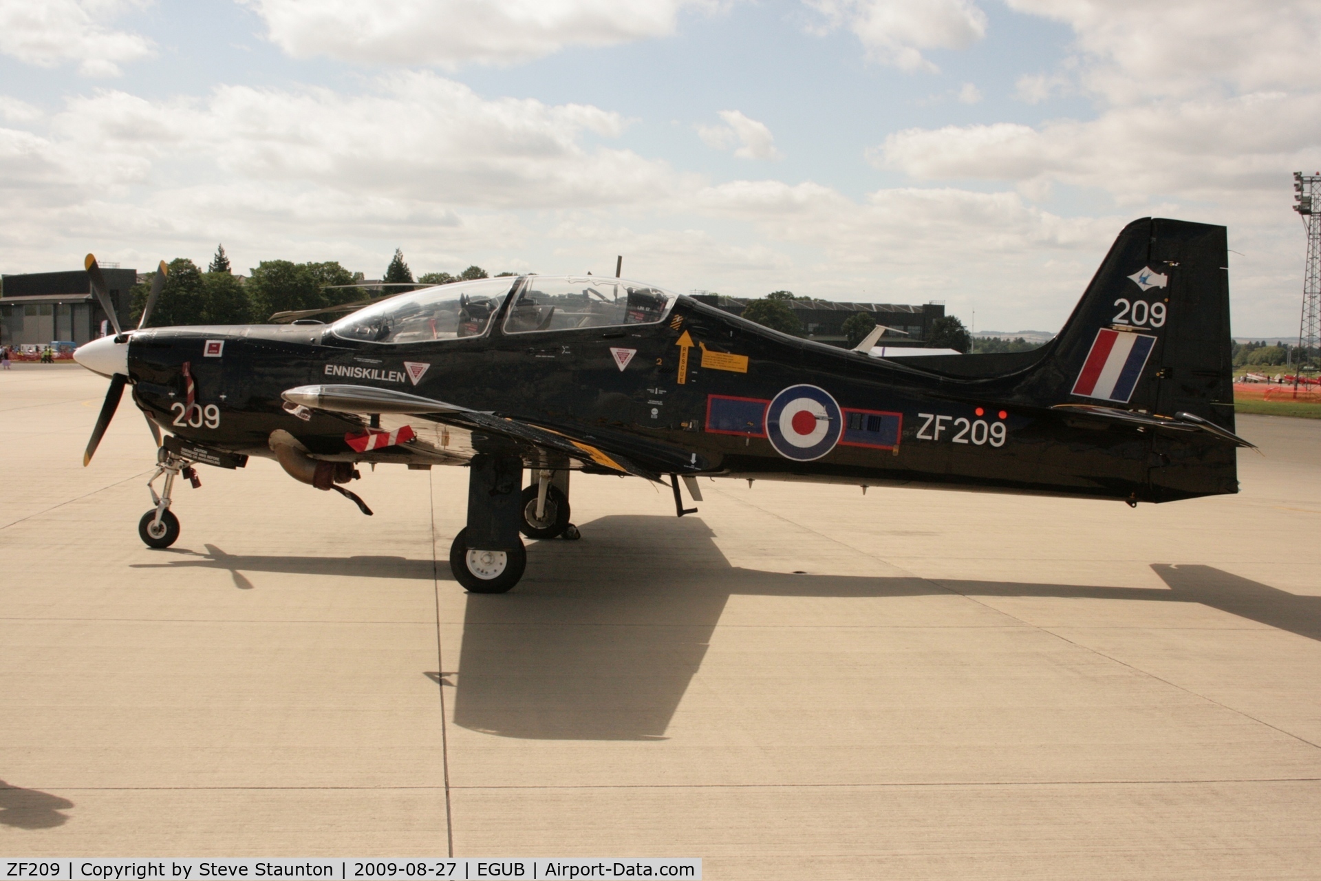 ZF209, 1989 Short S-312 Tucano T1 C/N S035/T34, Taken at RAF Benson Families Day, August 2009
