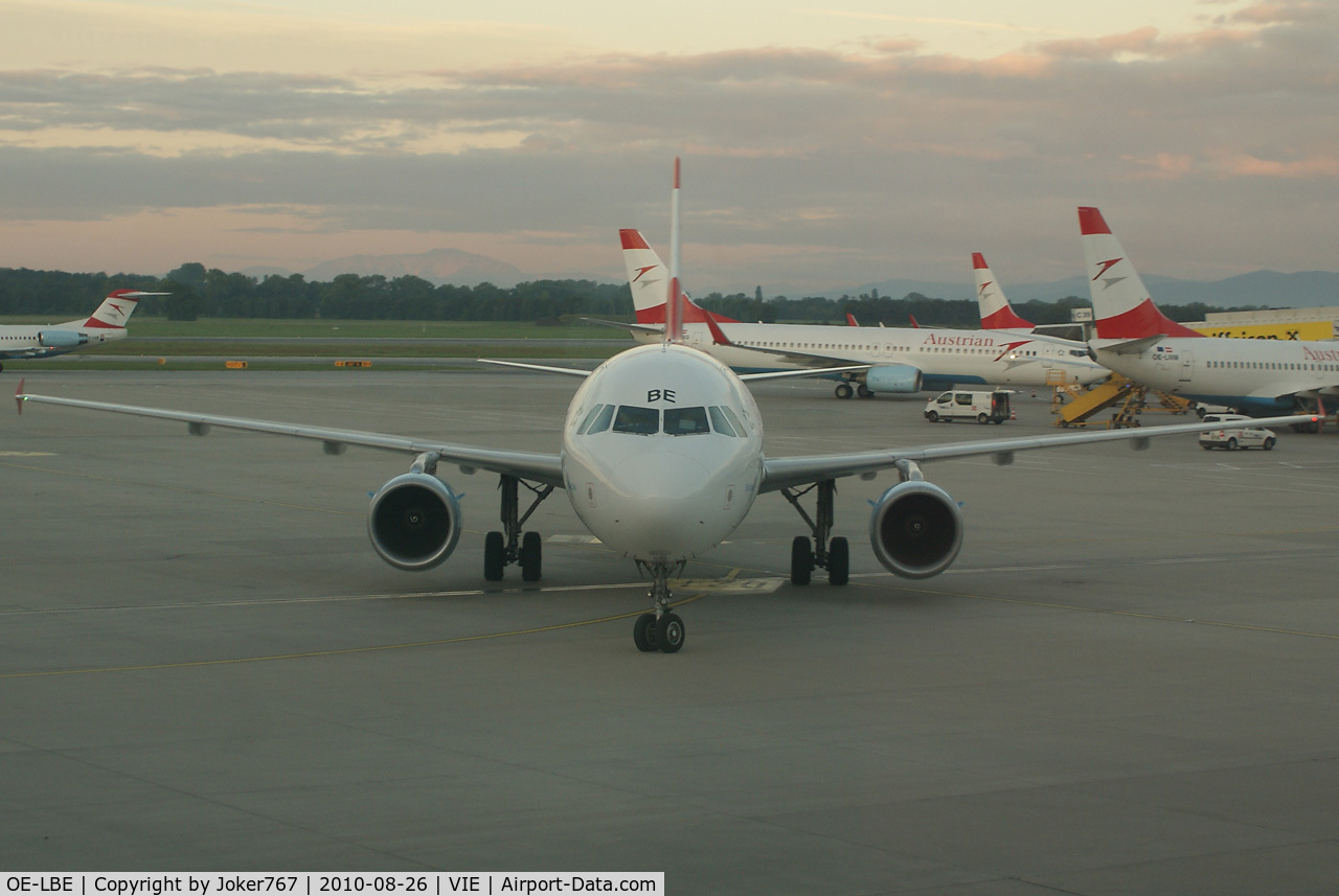 OE-LBE, 1998 Airbus A321-211 C/N 935, Austrian Airlines