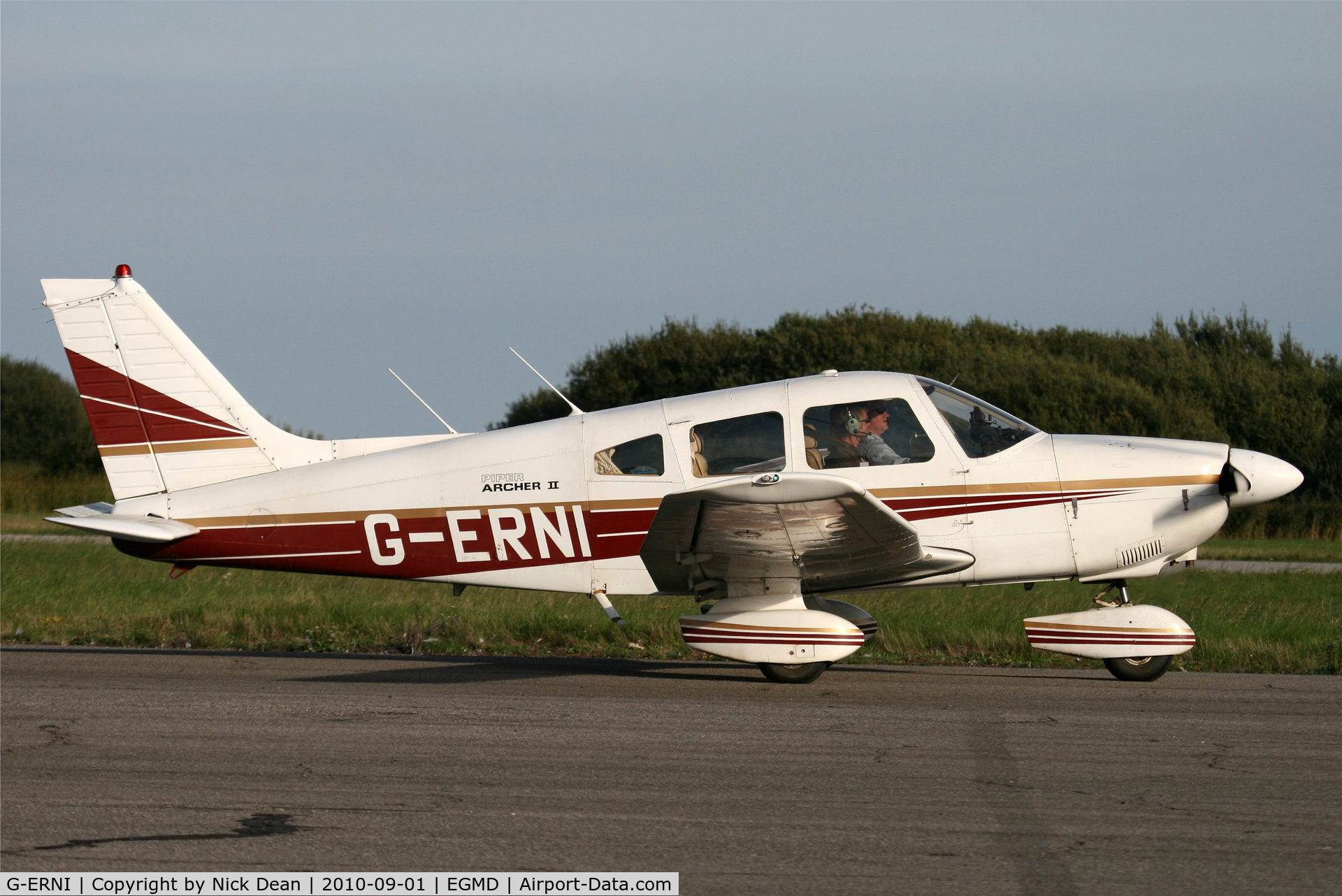 G-ERNI, 1980 Piper PA-28-181 Cherokee Archer II C/N 28-8090146, EGMD