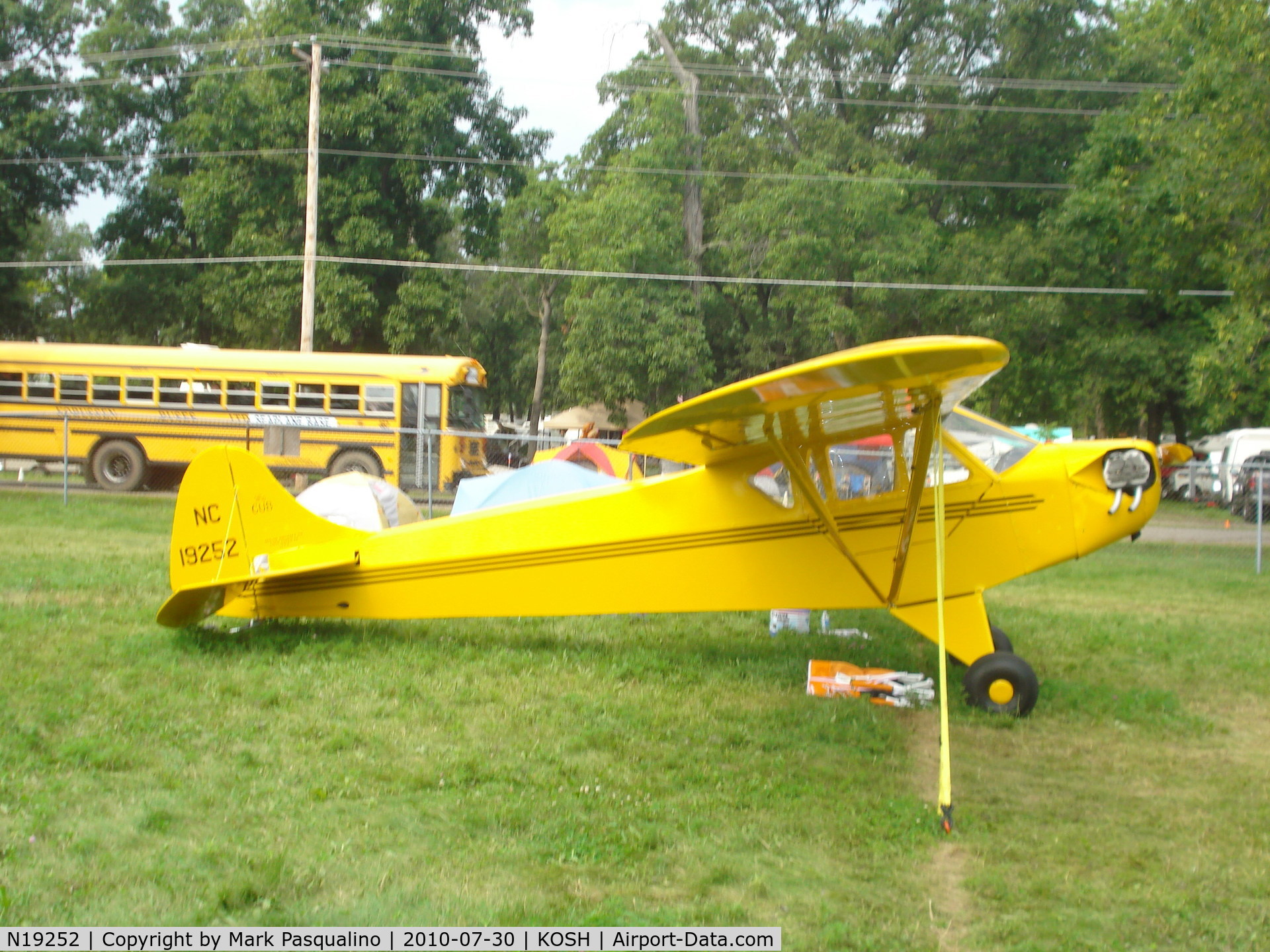 N19252, 1937 Taylor J-2 Cub C/N 1652, Taylor J-2