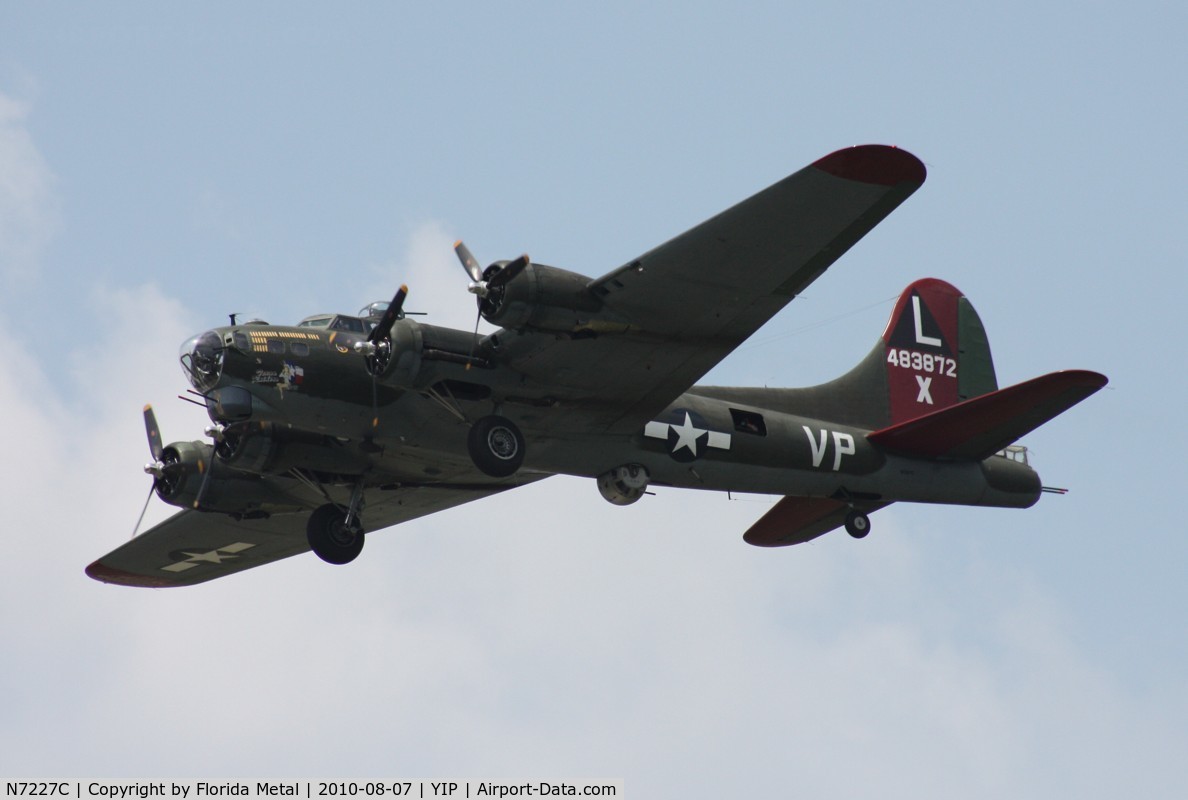 N7227C, 1944 Boeing B-17G Fortress C/N 32513, Texas Raiders