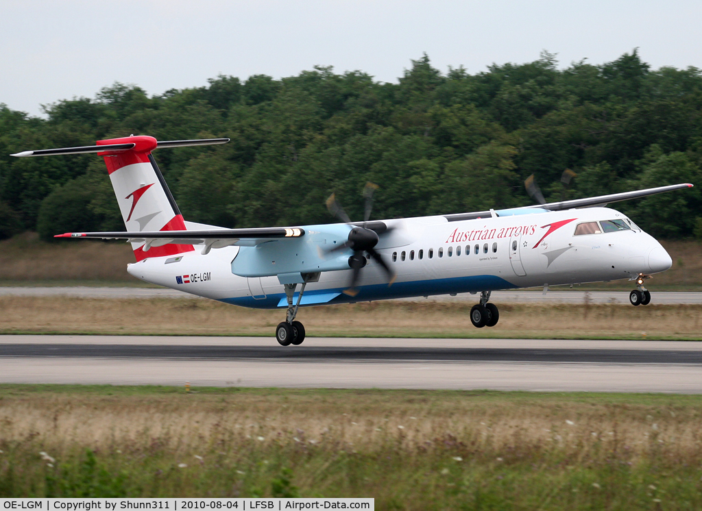 OE-LGM, 2010 De Havilland Canada DHC-8-402Q Dash 8 C/N 4319, Landing rwy 16