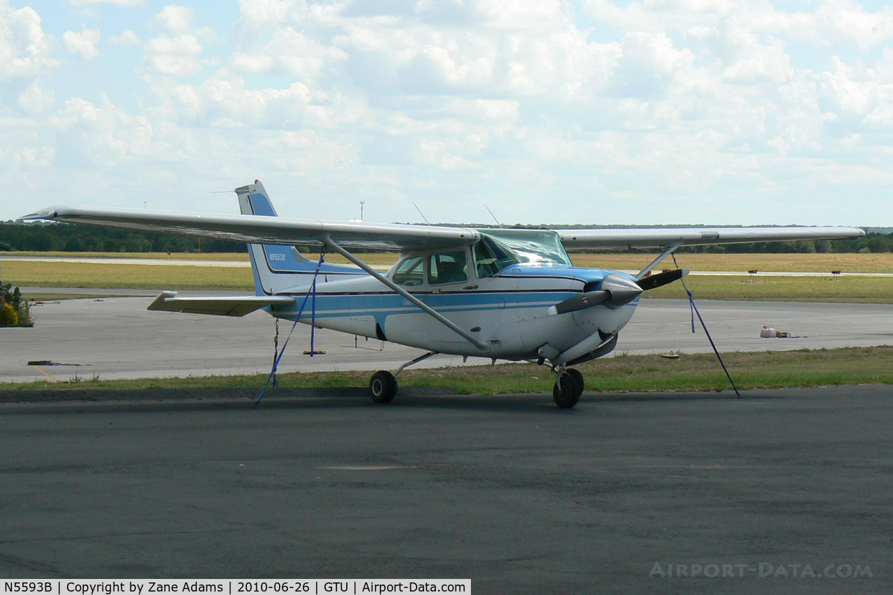 N5593B, 1956 Cessna 182 Skylane C/N 33593, At Georgetown Municipal, TX