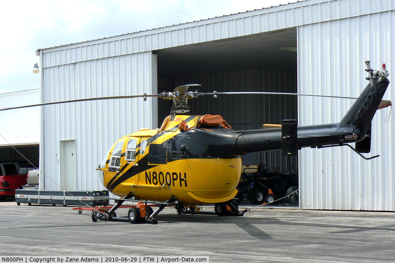 N800PH, 1988 MBB Bo-105CBS C/N S-800, At Meacham Field - Fort Worth, TX