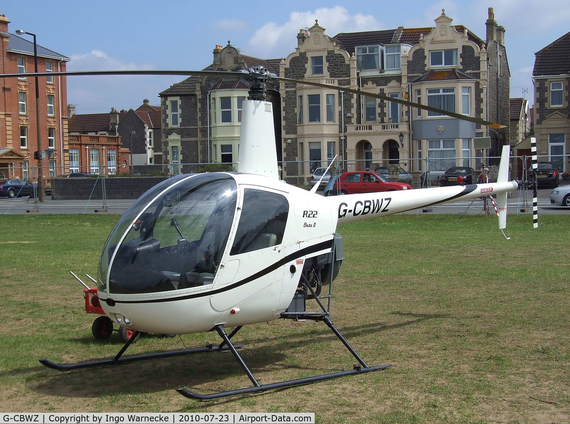 G-CBWZ, 2000 Robinson R22 Beta C/N 3101, Robinson R22 Beta at the 2010 Helidays on the Weston-super-Mare seafront