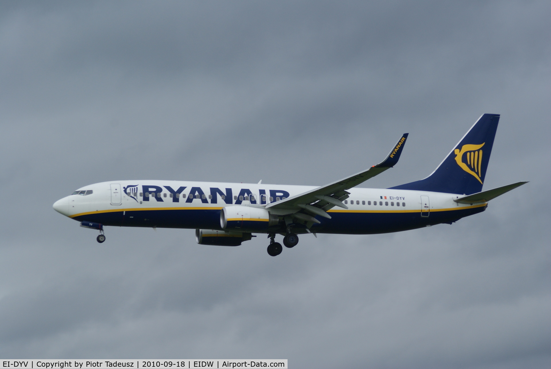 EI-DYV, 2008 Boeing 737-8AS C/N 37512, dublin