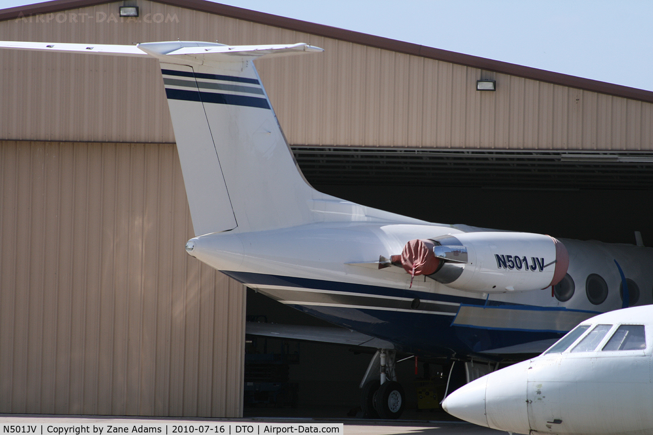 N501JV, 1975 Grumman G-1159 Gulfstream II SP C/N 168, At Denton Municipal Airport