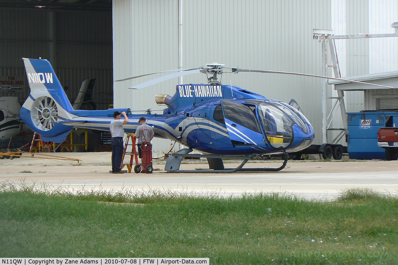 N11QW, Eurocopter EC-130B-4 (AS-350B-4) C/N 4929, At Meacham Field, Fort Worth, TX