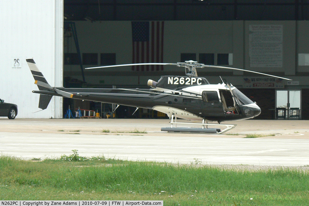 N262PC, Aerospatiale AS-350B-2 Ecureuil C/N 4889, At Meacham Field - Fort Worth, TX