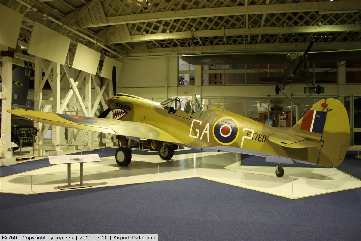 FX760, Curtiss Kittyhawk IV C/N 33840, on display at Hendon RAF Muséum